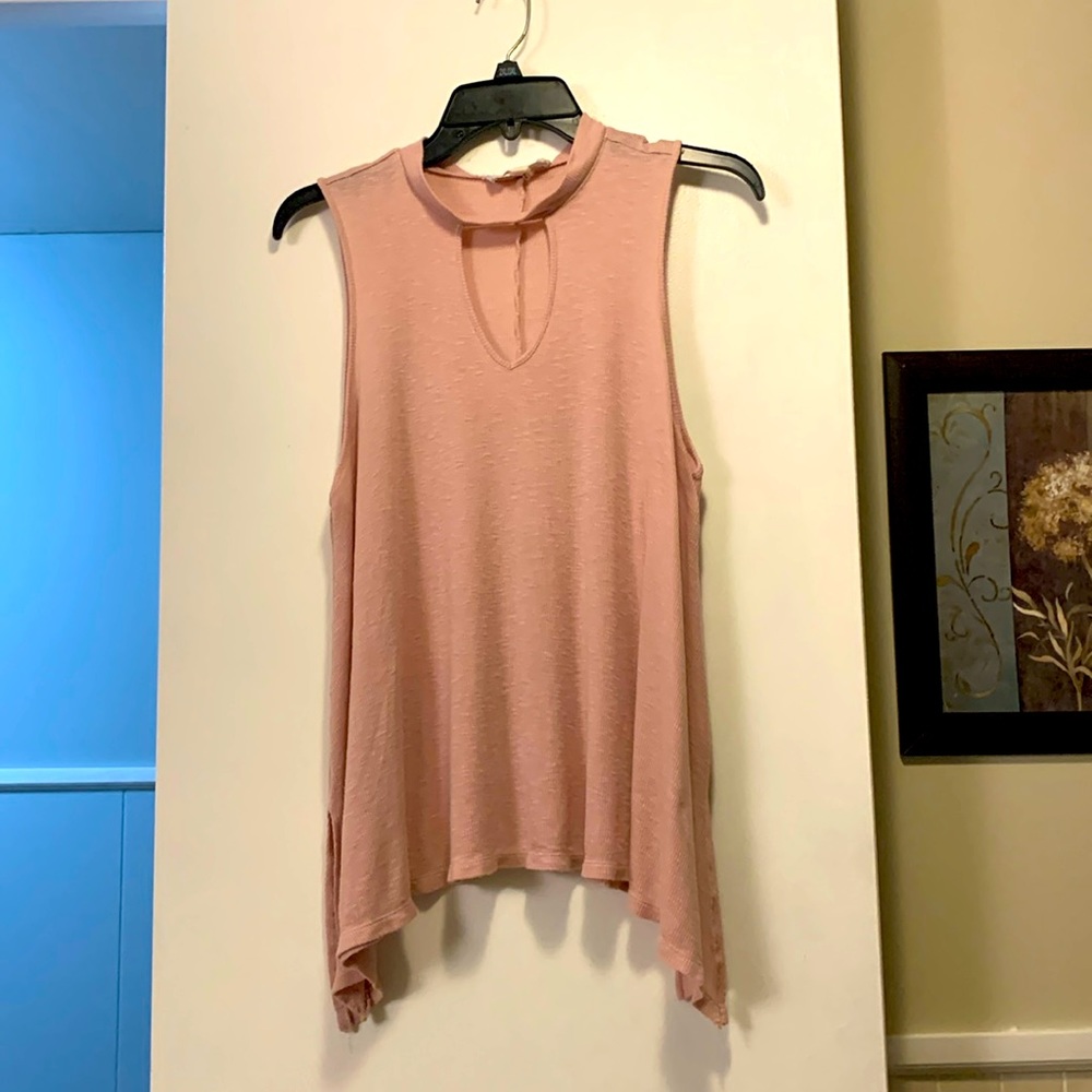 Womens Pink Republic Choker Keyhole Neck Tank. Pink. size XL